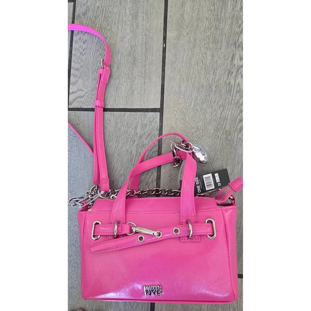 Madden NYC Pink Clip Belt Satchel Crossbody Bag Heart Charm MNY-963 NEW